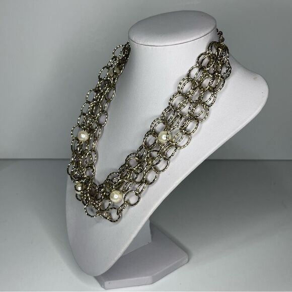 ✨ 3/$25 Statement Fashion Jewelry ✨ - Picture 5 of 7